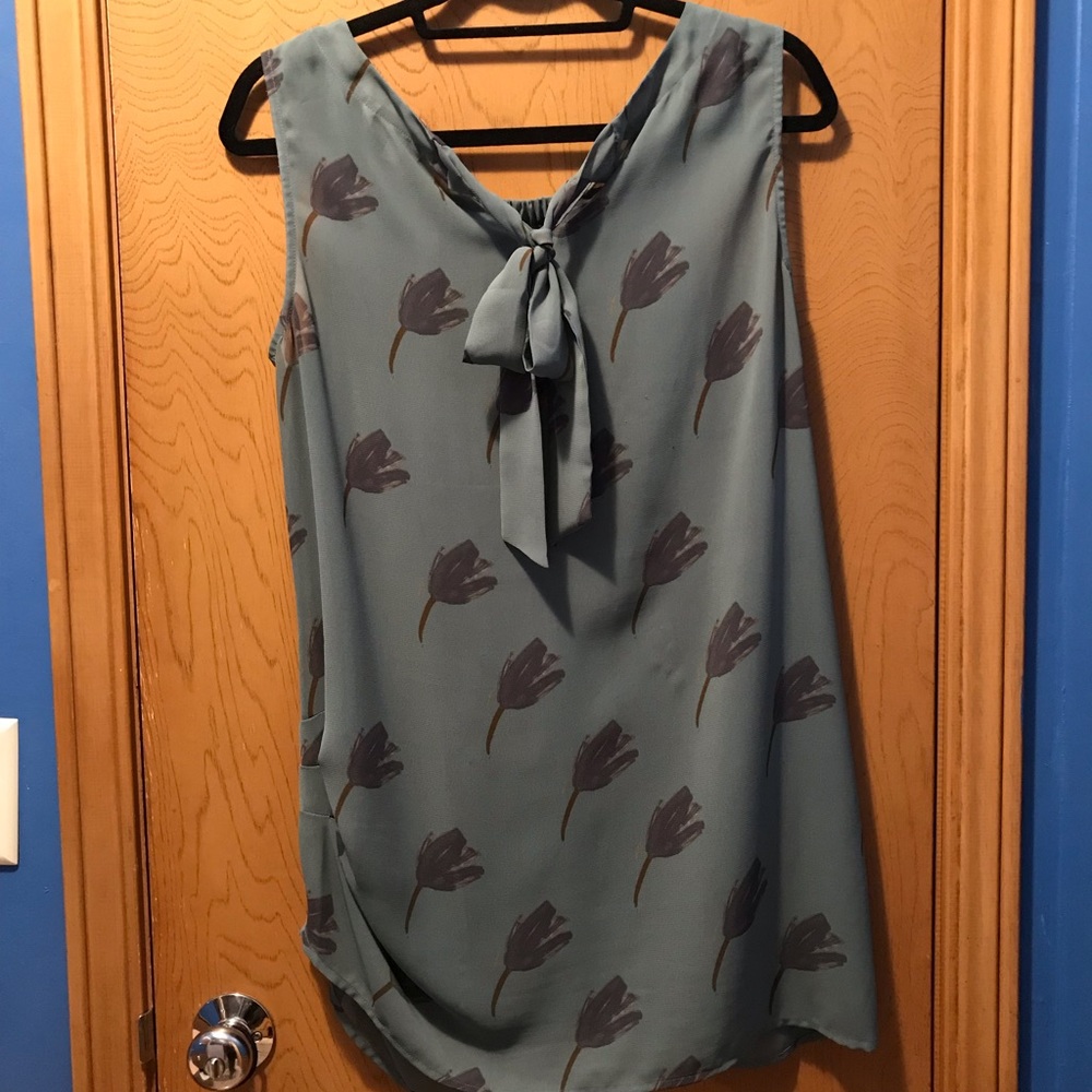 CAbi tunic - Picture 2 of 5